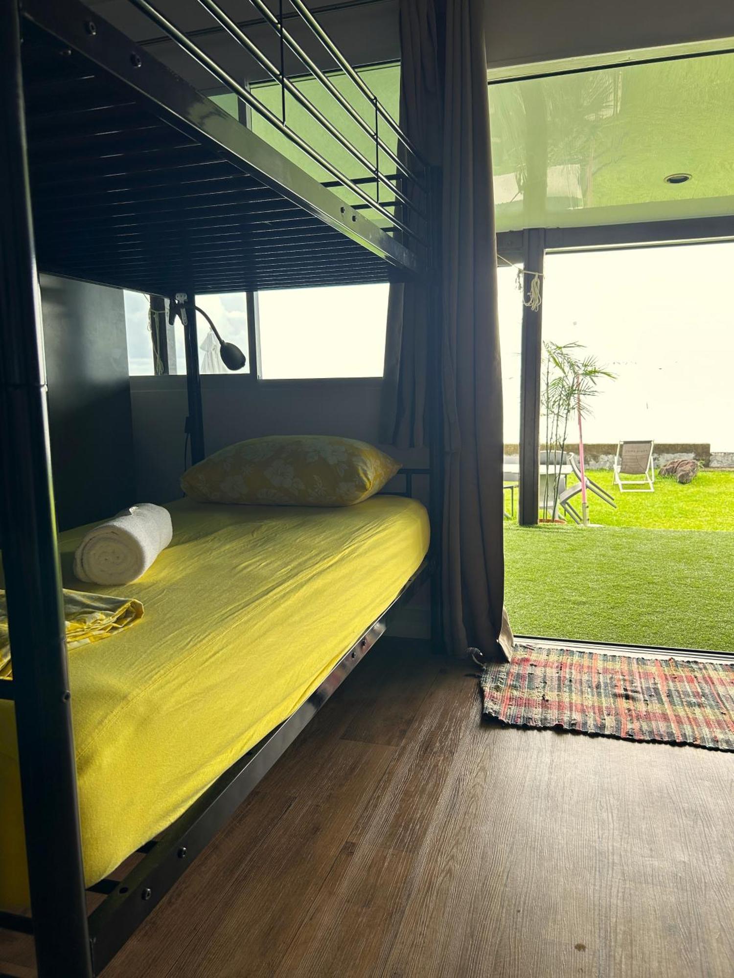 Hava'E Lodge Teahupoo Exteriér fotografie