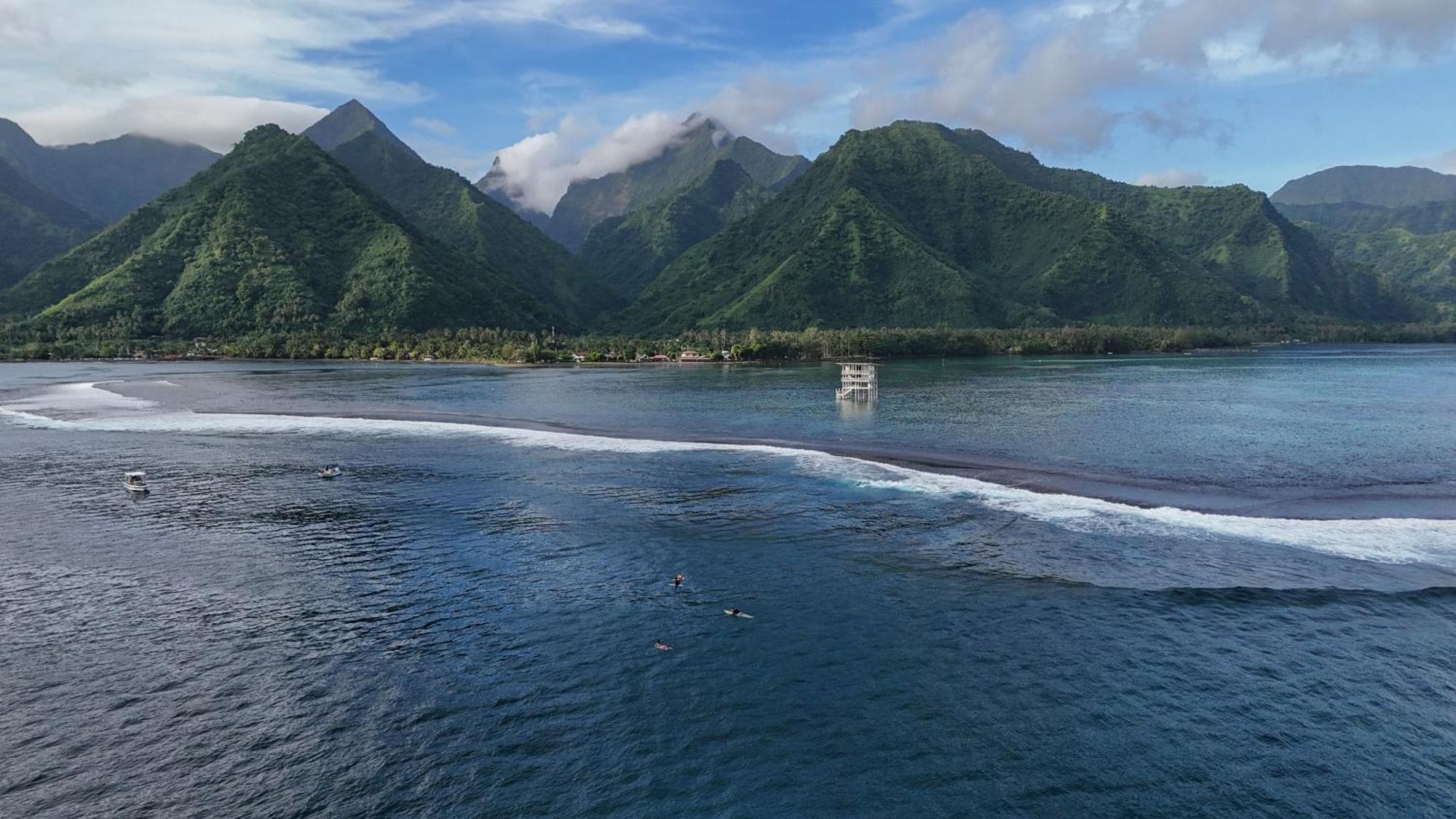 Hava'E Lodge Teahupoo Exteriér fotografie
